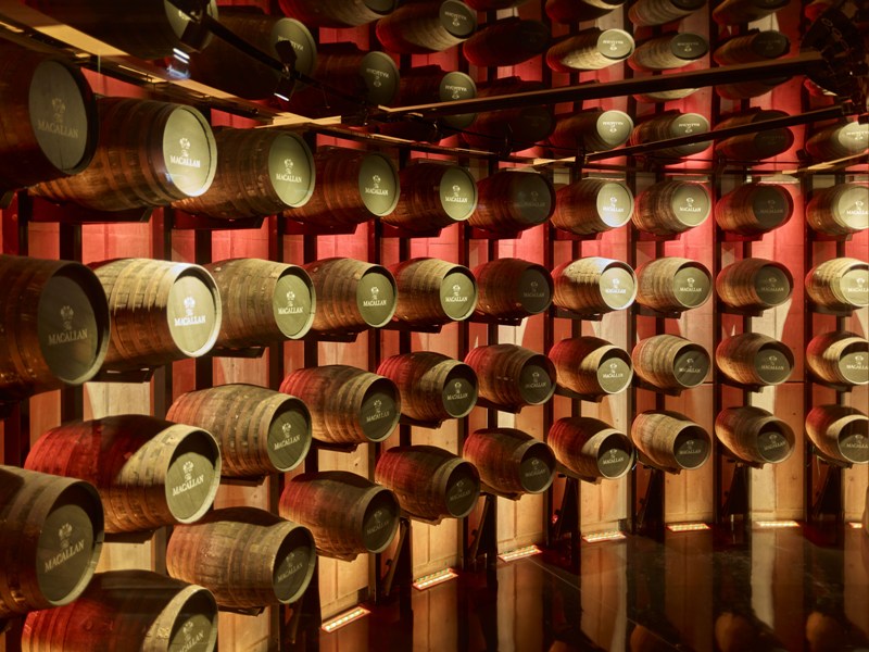 Macallan_Whisky_Wall_cropped
