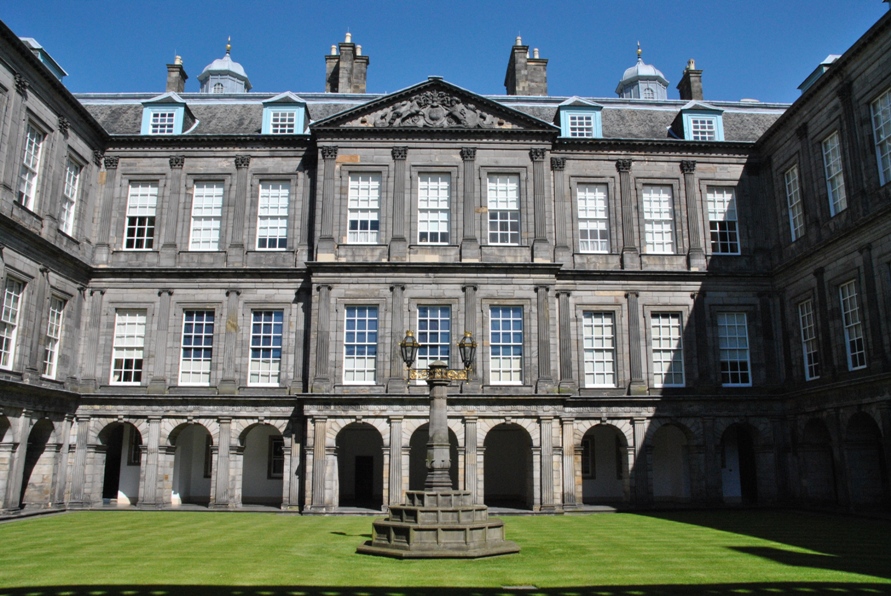 PalaceofHolyroodhouse2