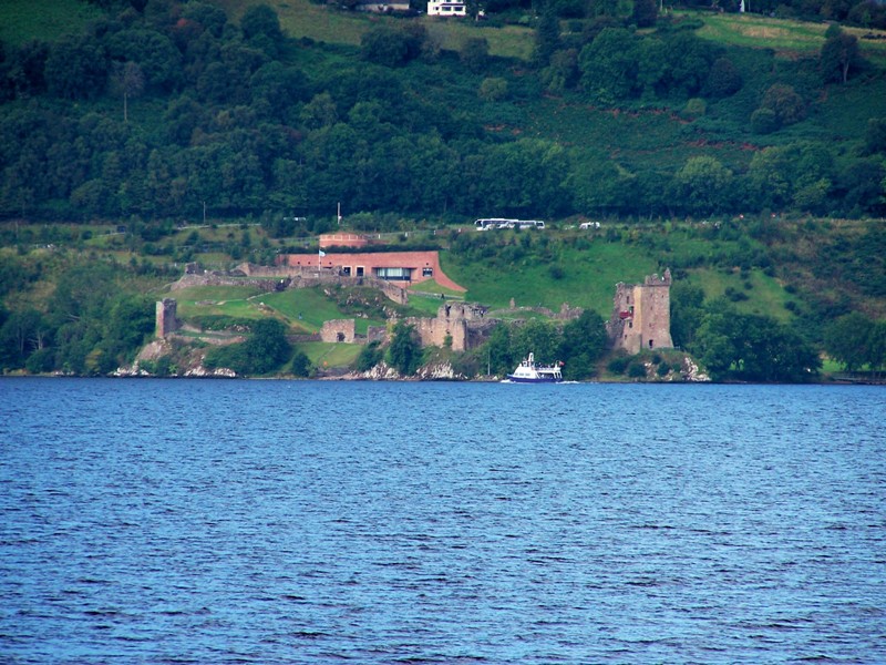 Urquhartcastle5