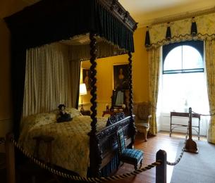 Inveraray_Castle_haunted_MacArthur_Room