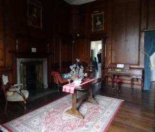 Castle_Menzies__16th_Century_Anteroom