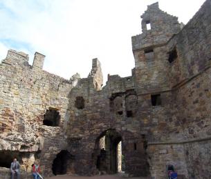 Dirletoncourtyard