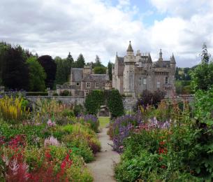 AbbotsfordHouse