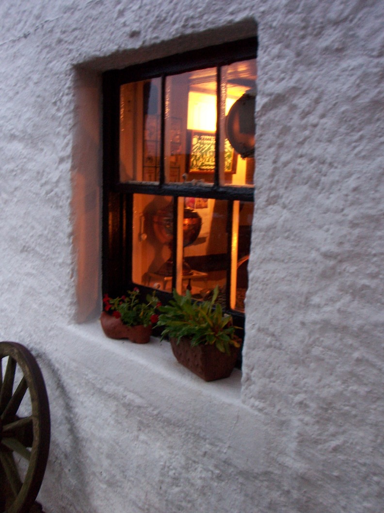 Badachro Inn welcoming glow in the window