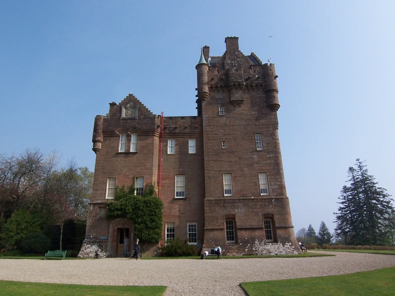 Brodick Castle main entrance