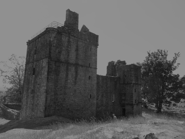 Carnasserie Castle black & white