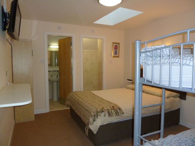 Bedroom at Habitat Bunkhouse in Ballater