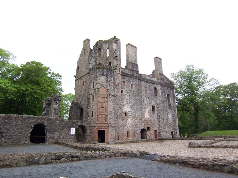 Huntly Castle 
