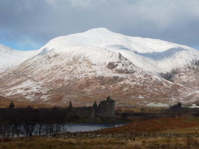 Loch Awe and Kilchurn Castle in winter