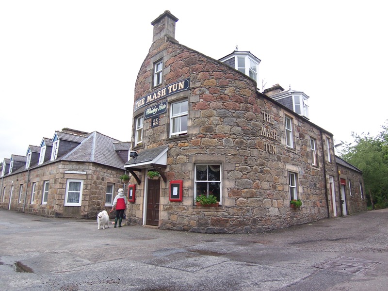 Mash Tun hotel in Aberlour