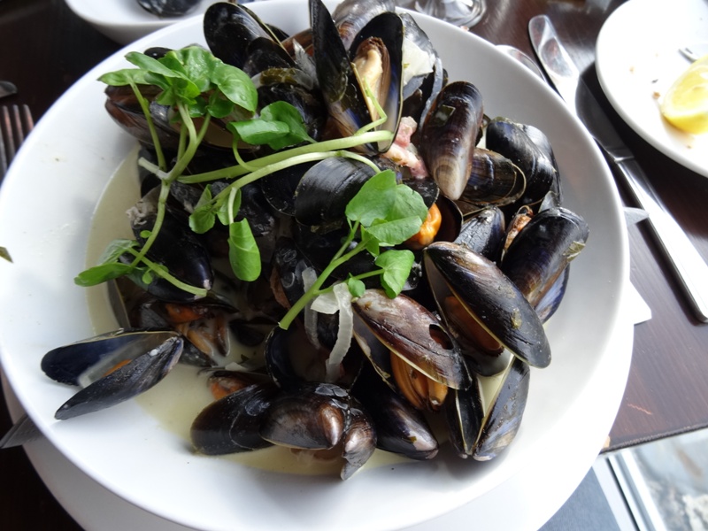 Plate of fresh Mussels from a Scottish restaurant featured in the Secret Scotland guides