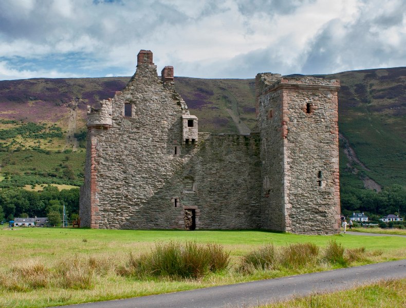 Lochranza Castle