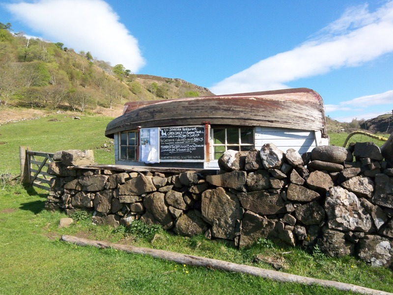 Ice Cream and coffee shack at Calgary Bay