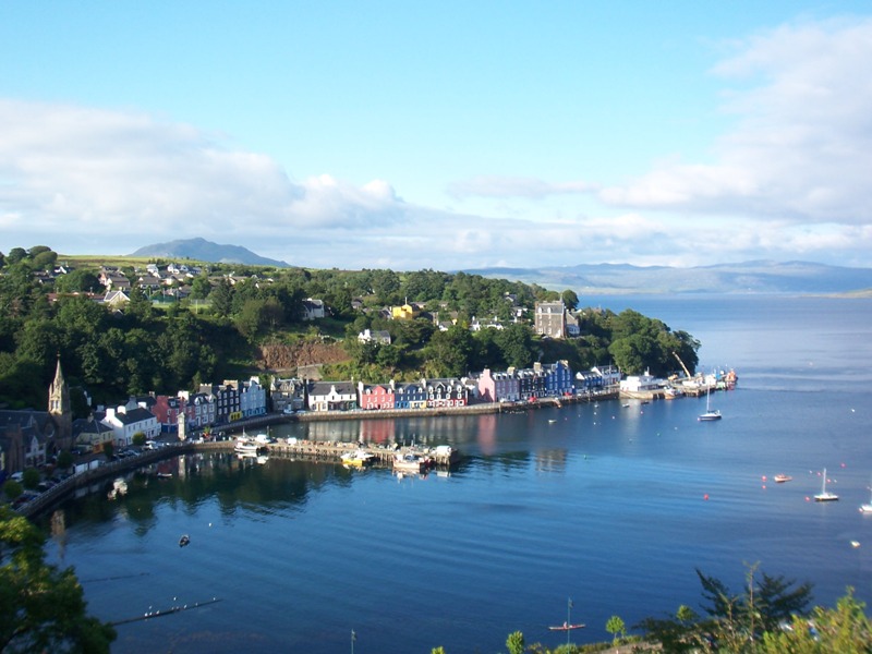 Tobermory Bay from the south