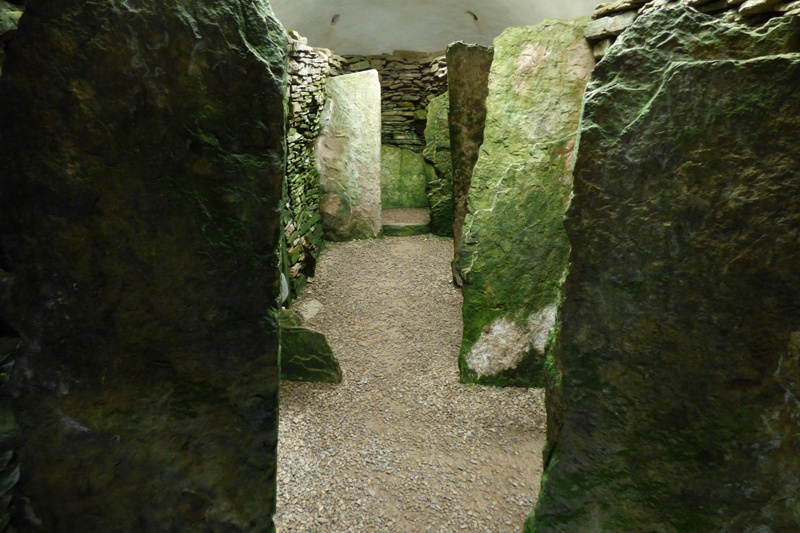 Burial Stalls at Unstan Cairn