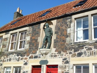 Alexander Selkirk Statue in Lower Largo