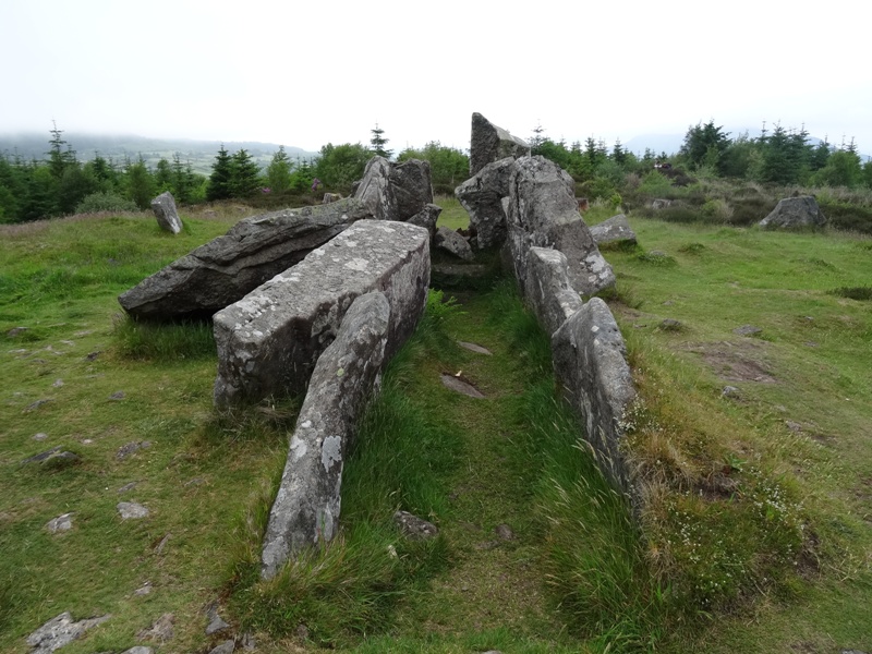 Giant's Grave Burial Chamber Giant's Grave Burial Chamber